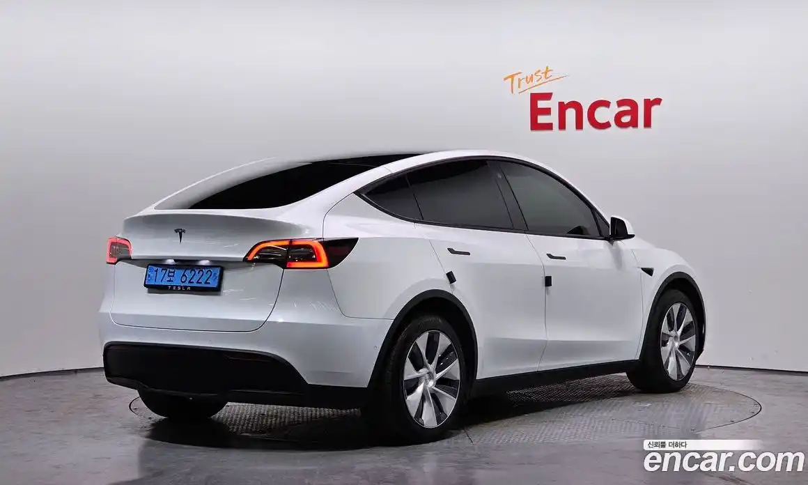 Tesla Model Y 2022 0.2 гидро, фото 2