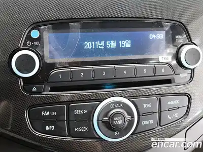 Chevrolet Spark 2013 1.0 автомат (гидро), миниатюра 12