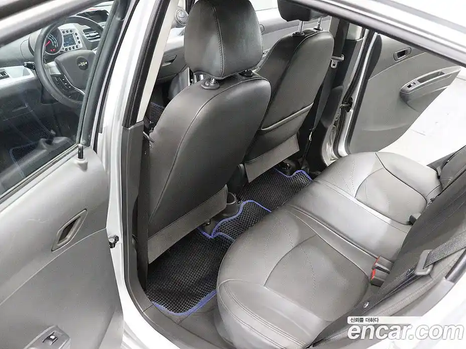 Chevrolet Spark 2013 1.0 автомат (гидро), фото 16