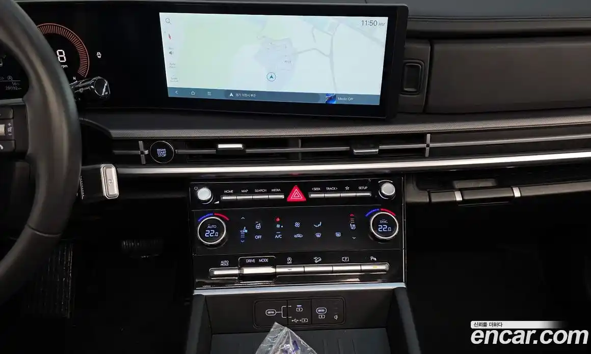 Hyundai Santa Fe 2024 2.5 автомат (гидро), фото 21