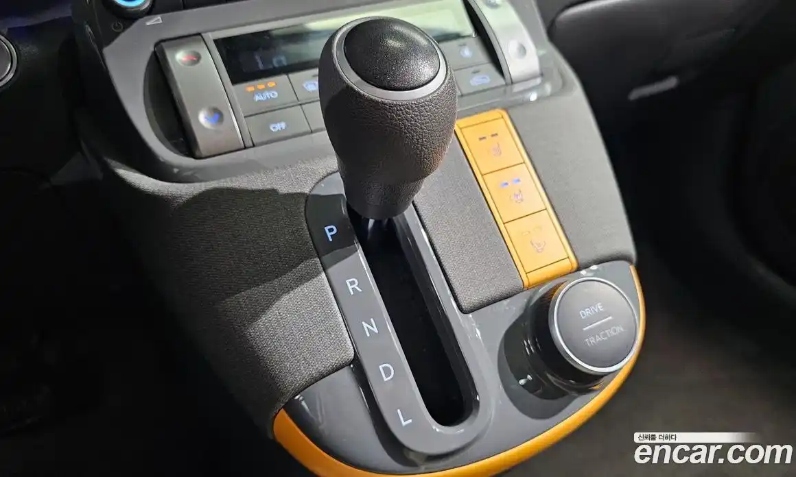 Hyundai Casper 2025 1.0 автомат (гидро), фото 12