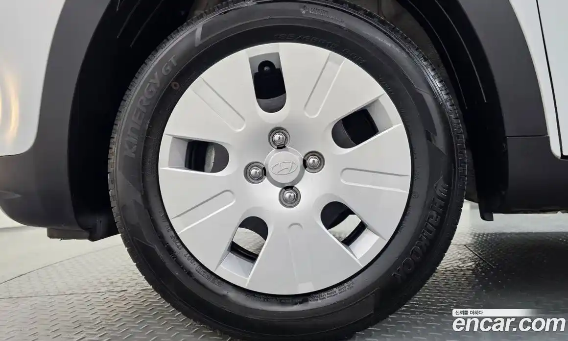 Hyundai Casper 2025 1.0 автомат (гидро), фото 5