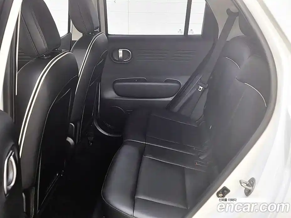 Hyundai Casper 2022 1.0 автомат (гидро), фото 14