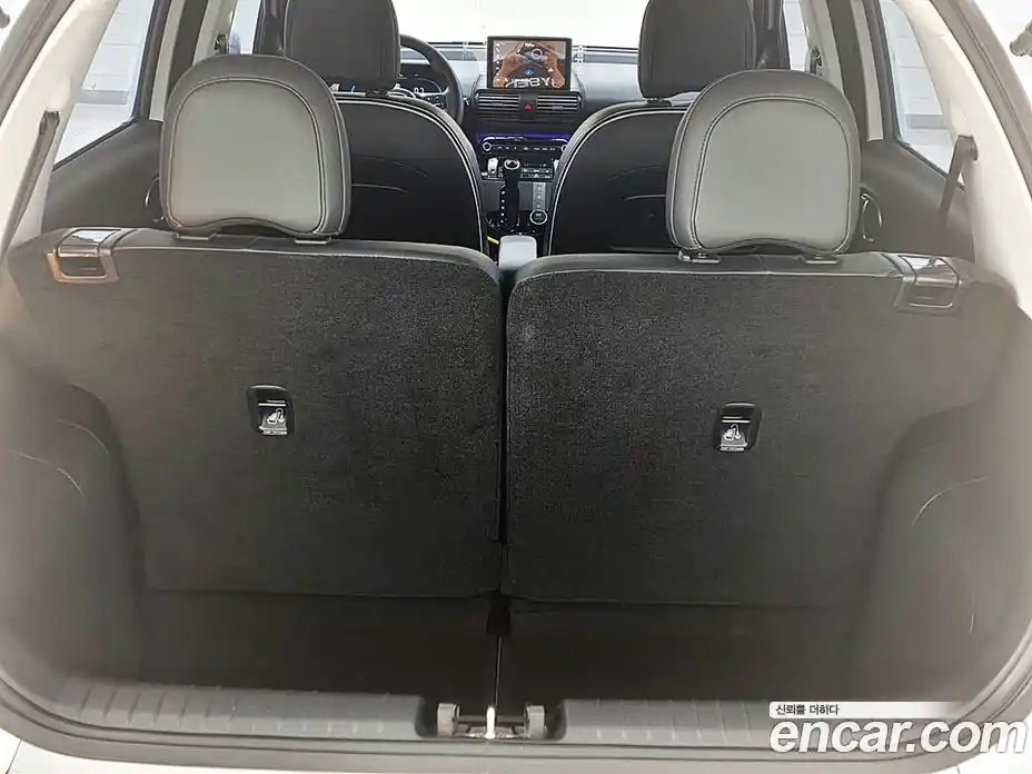 Hyundai Casper 2022 1.0 автомат (гидро), фото 17