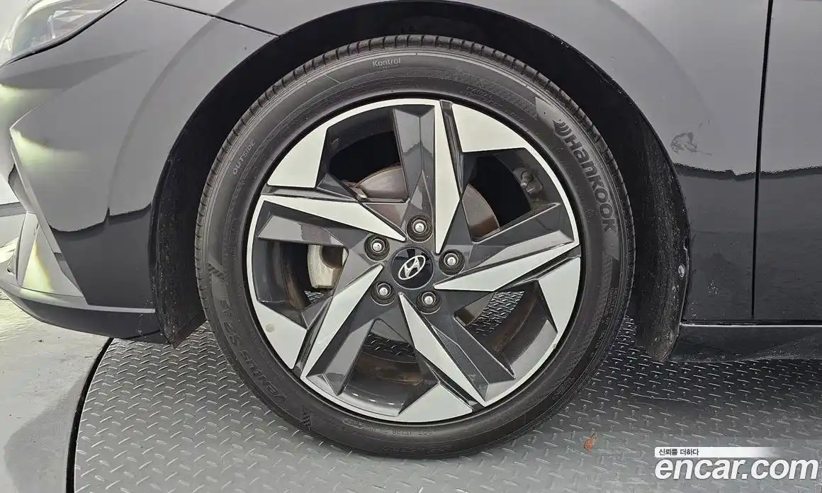 Hyundai Avante 2020 1.6 автомат (гидро), фото 5