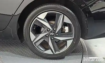 Hyundai Avante 2020 1.6 автомат (гидро), миниатюра 7