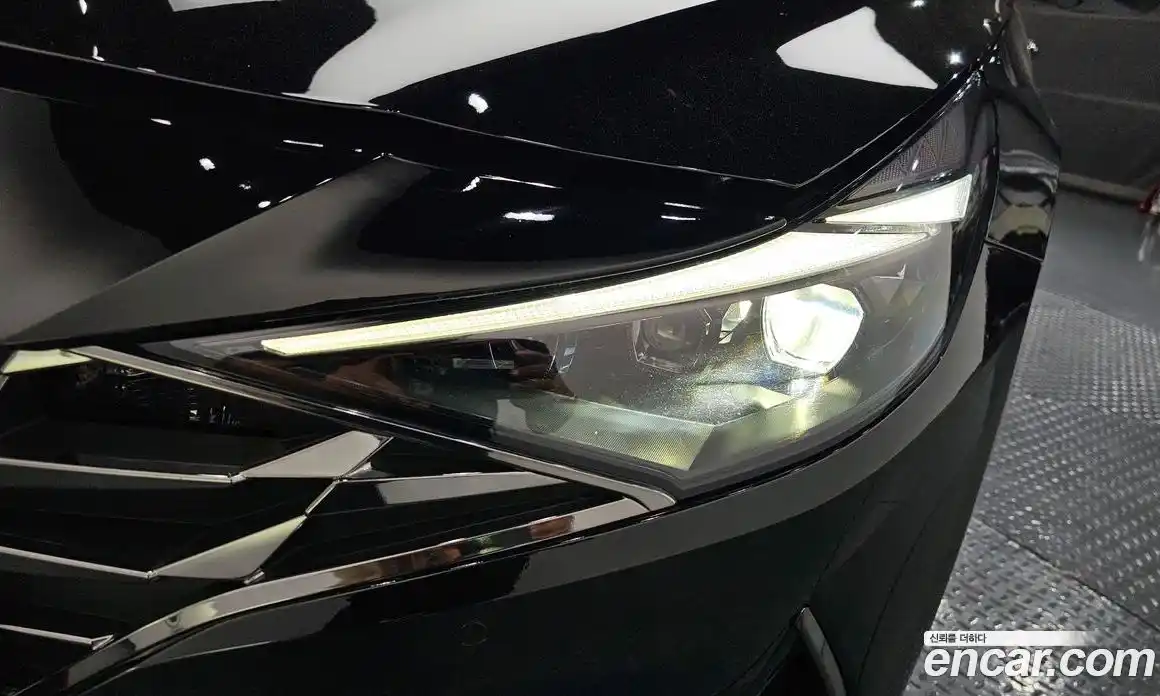 Hyundai Avante 2020 1.6 автомат (гидро), фото 8