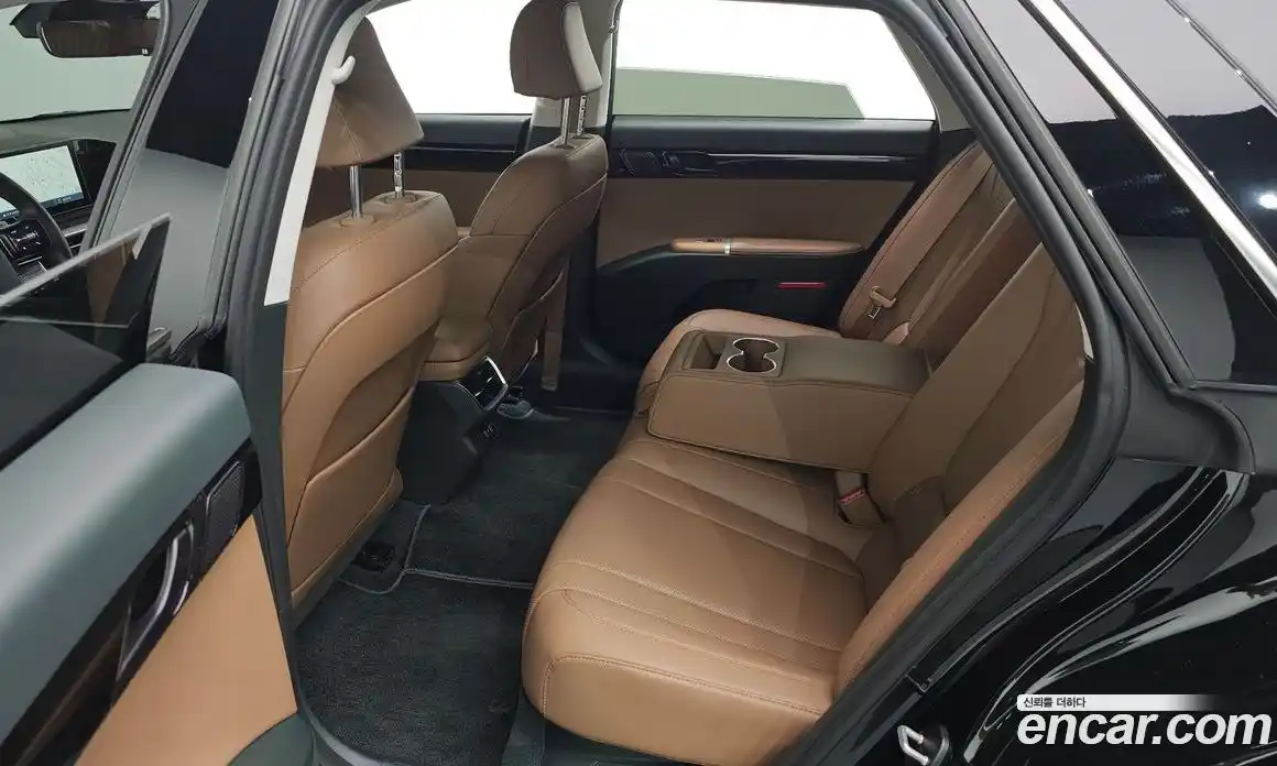 Hyundai Grandeur 2024 2.5 автомат (гидро), фото 12