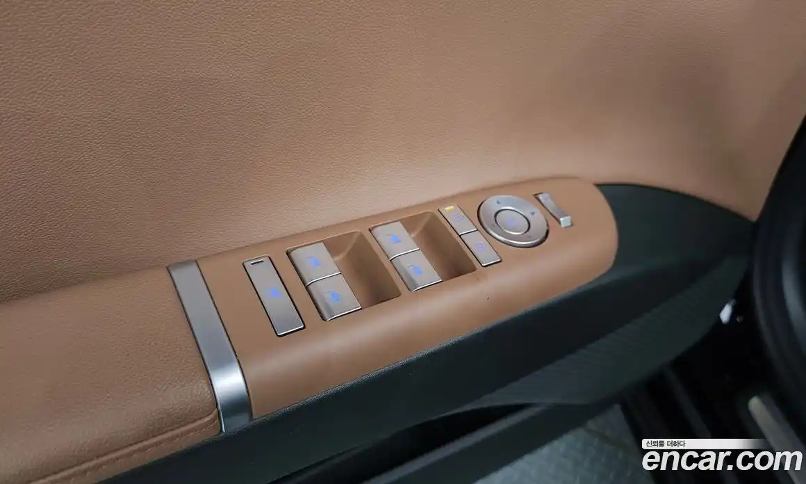 Hyundai Grandeur 2024 2.5 автомат (гидро), фото 17