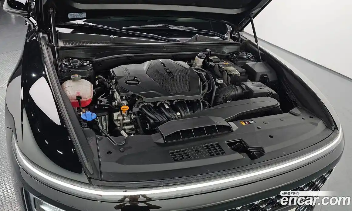 Hyundai Grandeur 2024 2.5 автомат (гидро), фото 6
