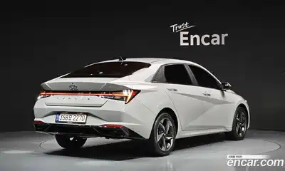 Hyundai Avante 2022 1.6 автомат (гидро), миниатюра 2