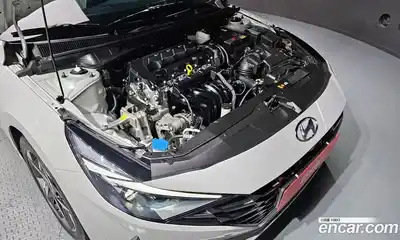 Hyundai Avante 2022 1.6 автомат (гидро), миниатюра 6