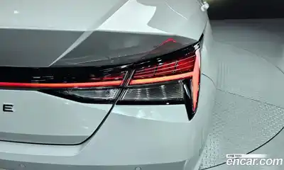 Hyundai Avante 2022 1.6 автомат (гидро), миниатюра 9