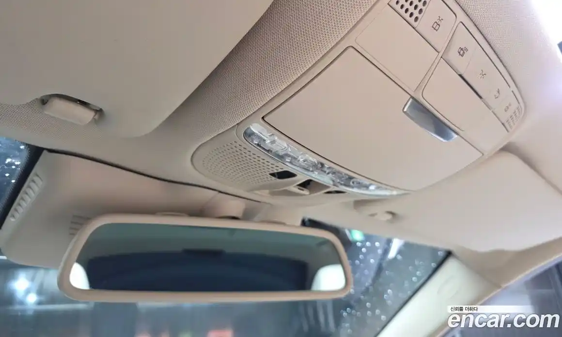 Mercedes-Benz C-Class 2017 2.1 гидро, фото 17 Mercedes-Benz C-Class 2017 2.1 гидро, фото 17