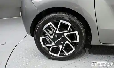 Kia Ray 2024 1.0 автомат (гидро), миниатюра 5