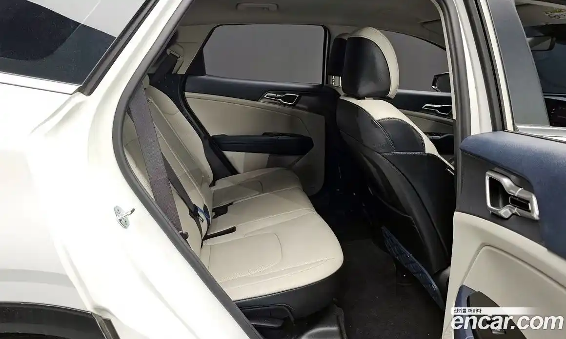 Kia Sportage 2022 1.6 автомат (гидро), фото 17