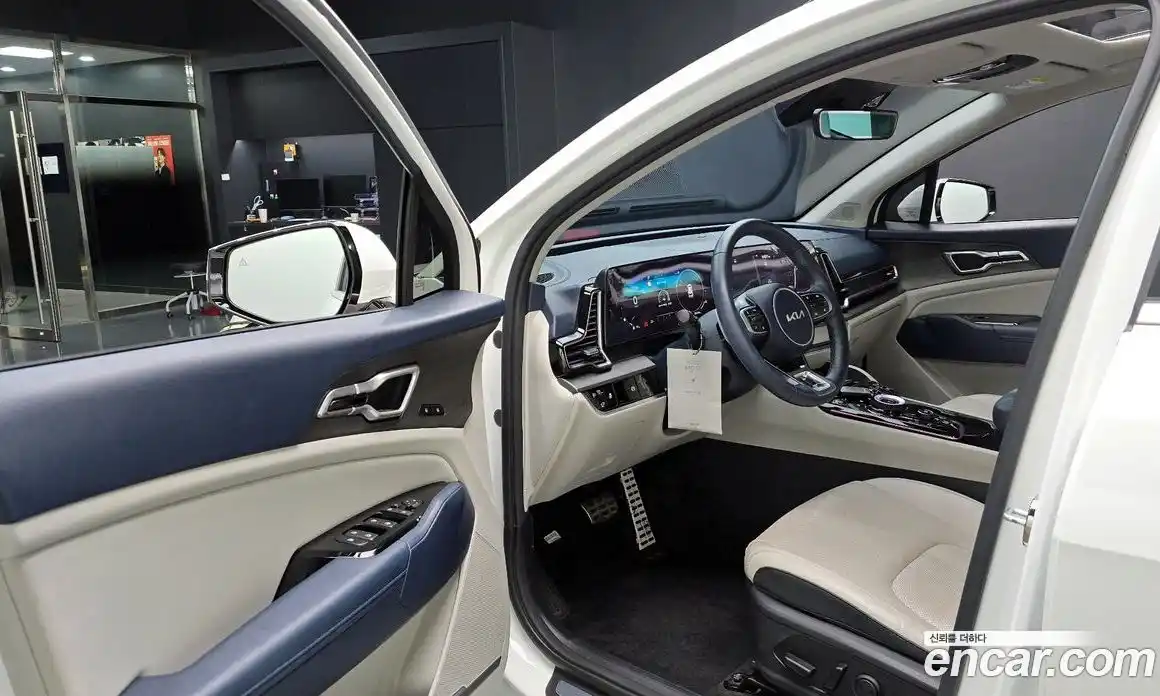 Kia Sportage 2023 1.6 автомат (гидро), фото 10