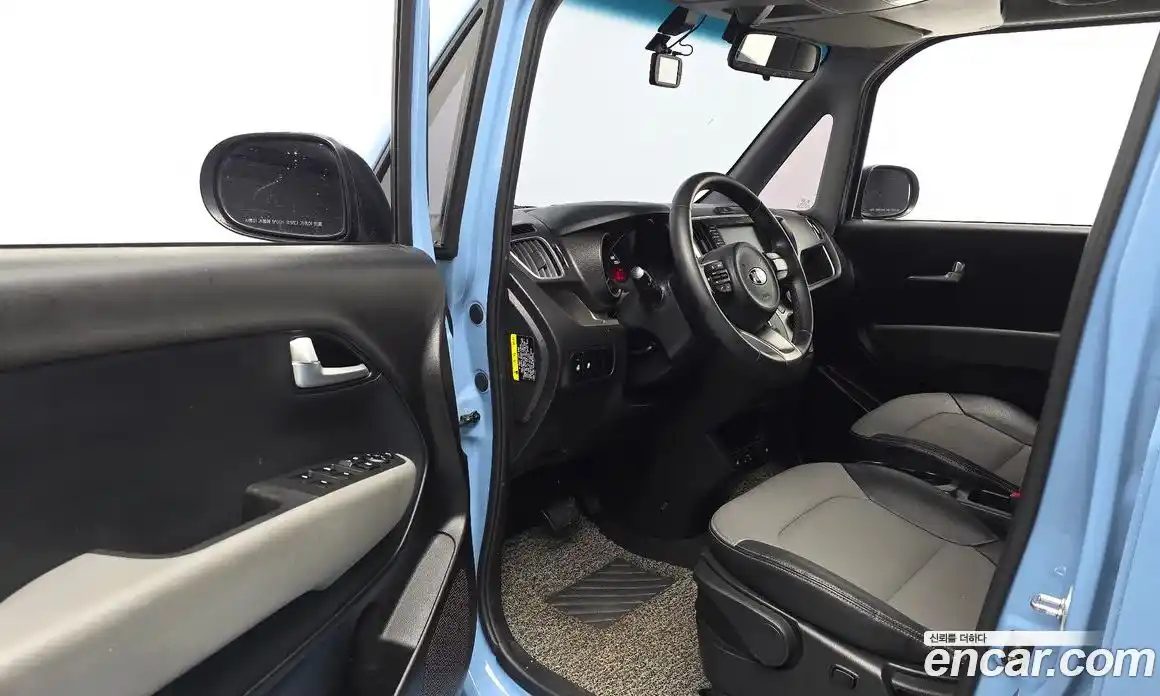 Kia Ray 2019 1.0 автомат (гидро), фото 11