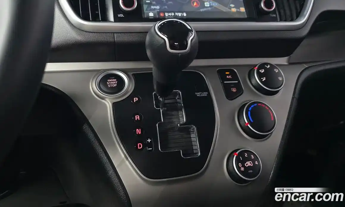 Kia Ray 2019 1.0 автомат (гидро), фото 9
