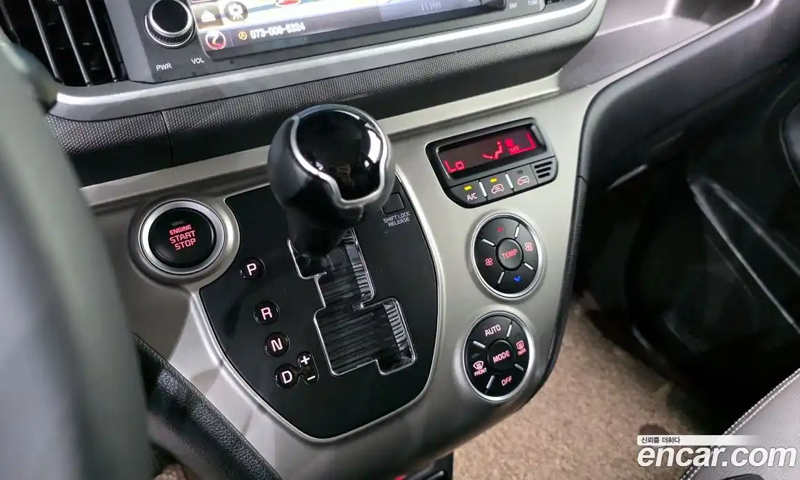 Kia Ray 2021 1.0 автомат (гидро), фото 12