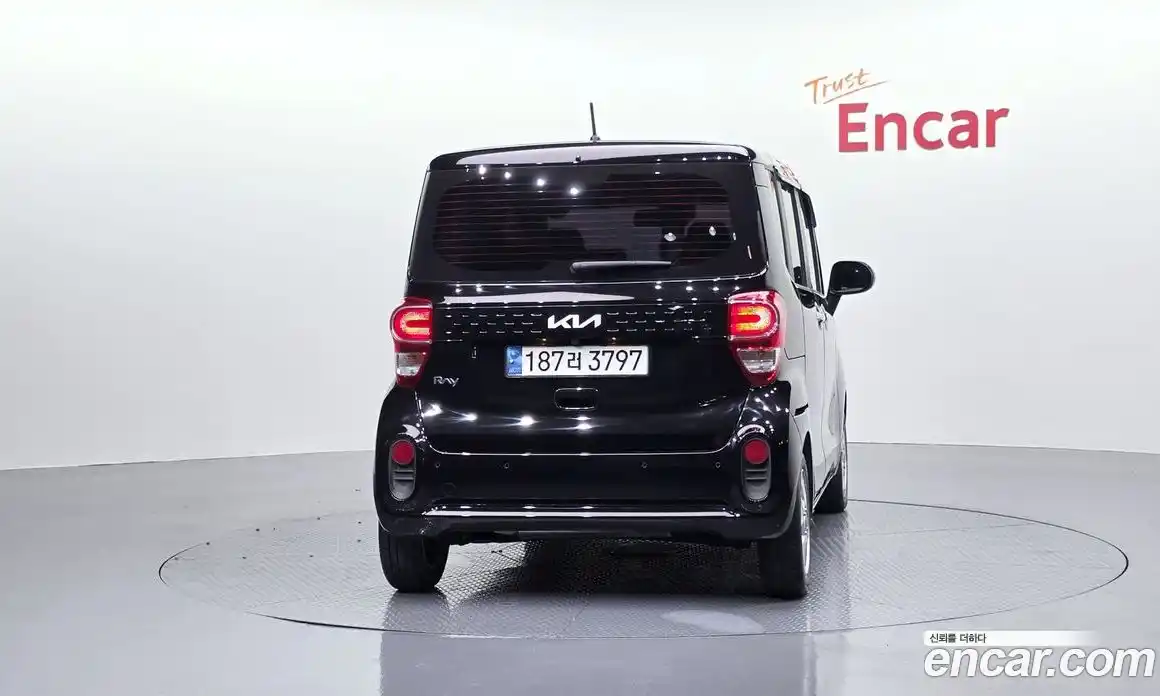 Kia Ray 2021 1.0 автомат (гидро), фото 4