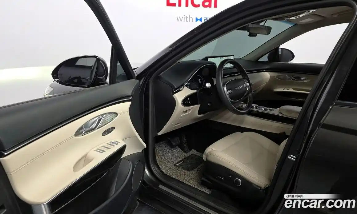 Genesis GV70 2023 2.5 автомат (гидро), фото 13