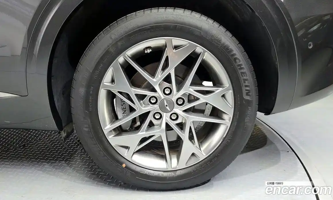 Genesis GV70 2023 2.5 автомат (гидро), фото 7