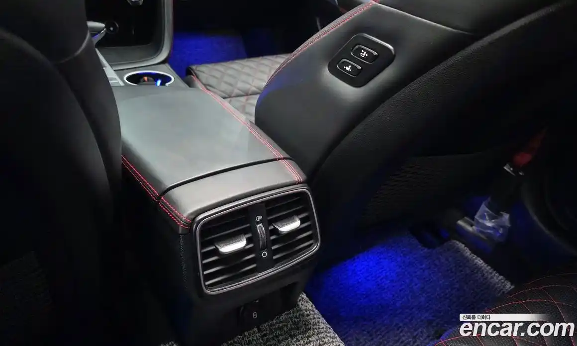 Genesis G70 2022 3.3 автомат (гидро), фото 31