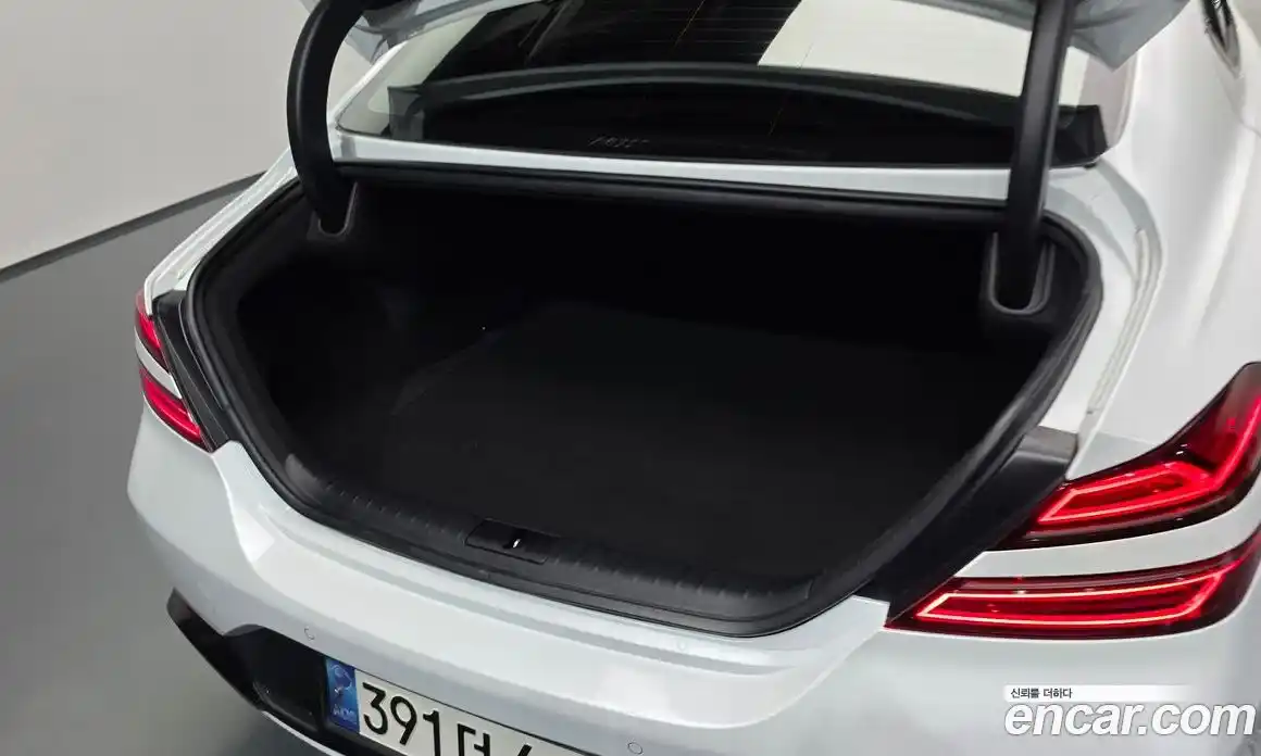 Genesis G70 2022 3.3 автомат (гидро), фото 35