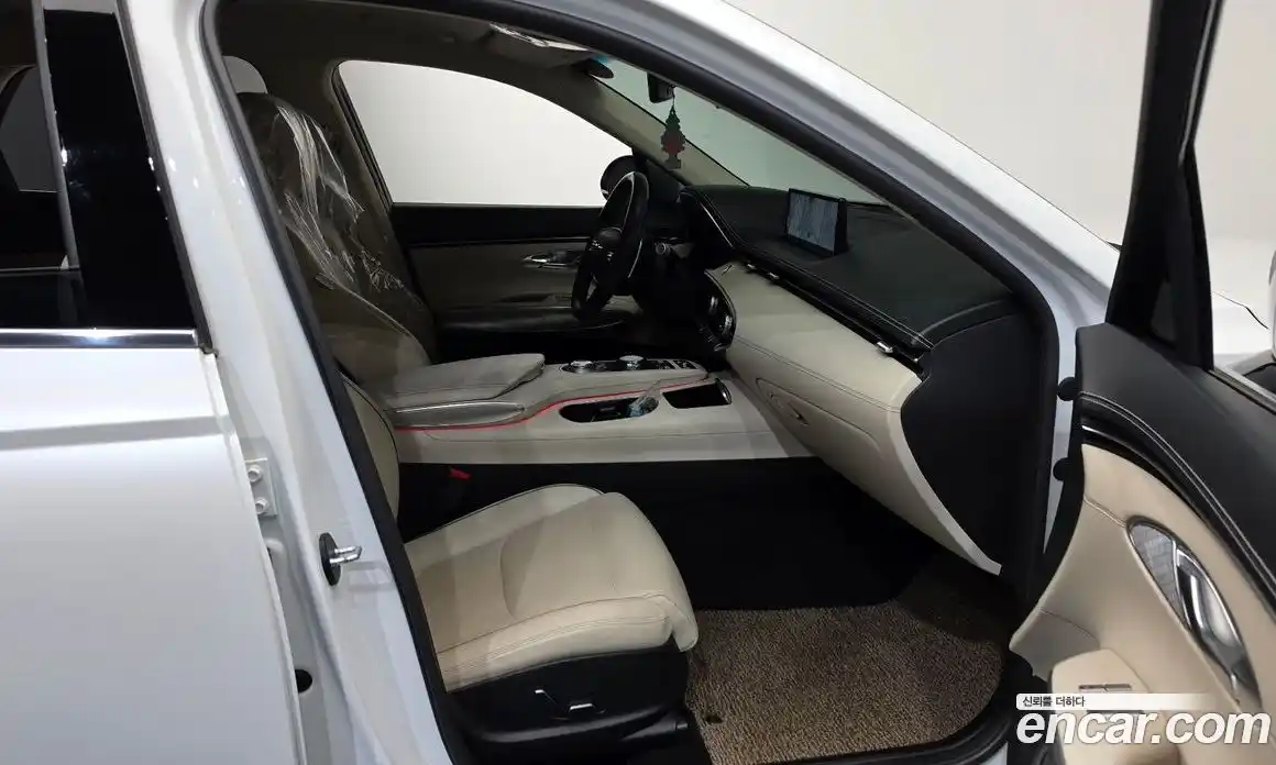 Genesis GV70 2021 2.5 автомат (гидро), фото 16