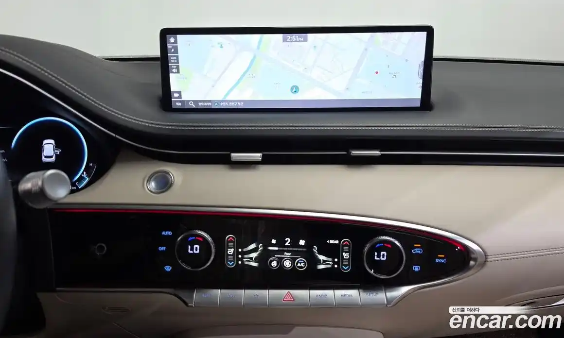 Genesis GV70 2021 2.5 автомат (гидро), фото 19