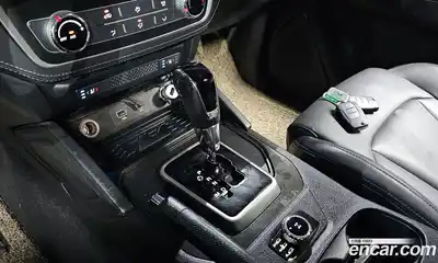 SsangYong Rexton 2018 2.2 автомат (гидро), миниатюра 12