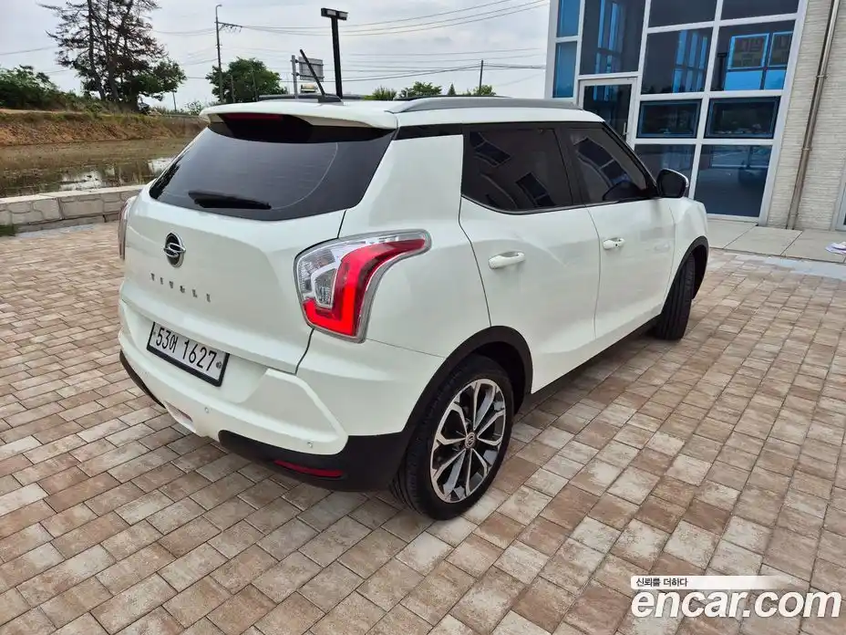 SsangYong TIBOLI 2017 1.6 автомат (гидро), фото 4