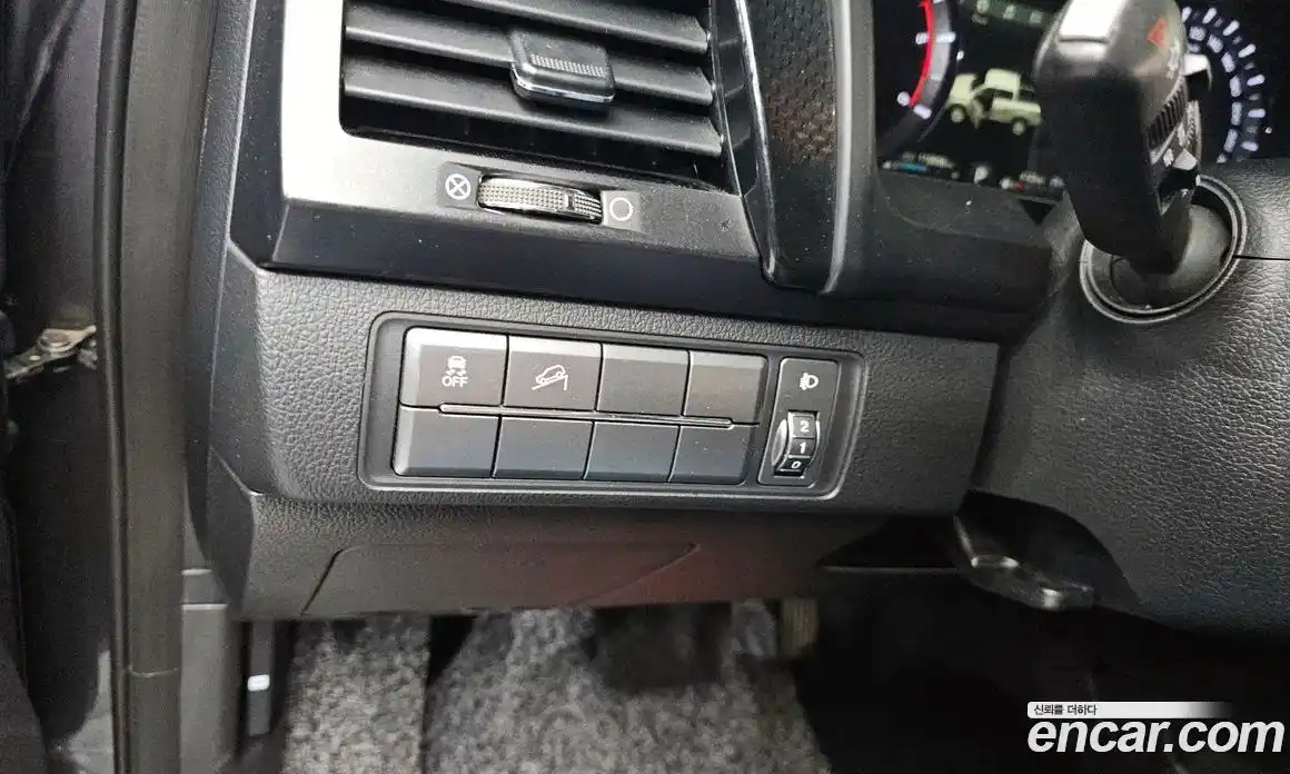 SsangYong Rexton 2020 2.2 автомат (гидро), фото 22