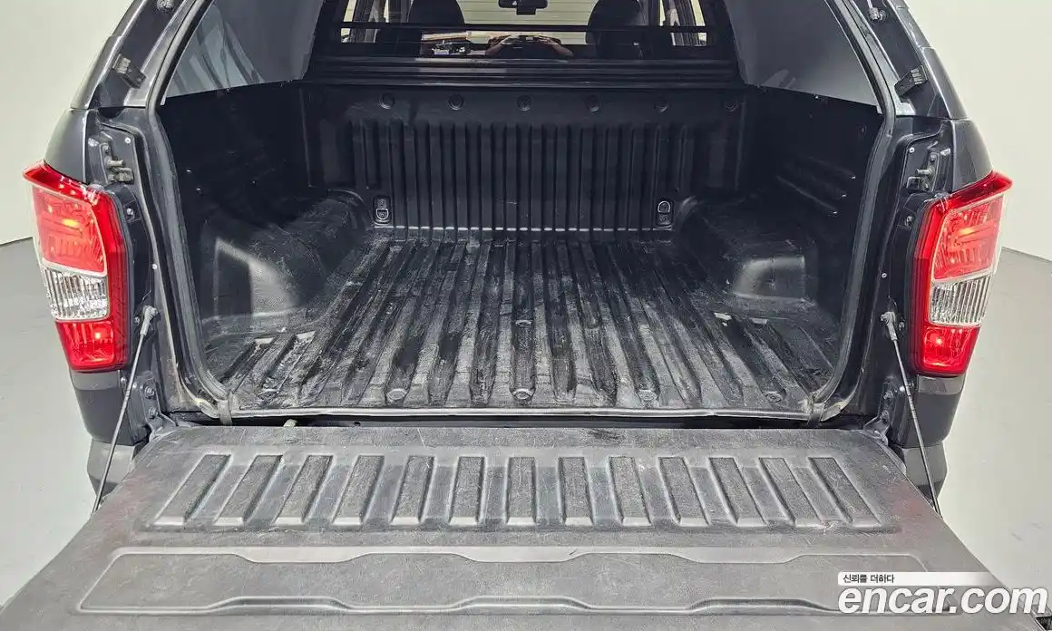 SsangYong Rexton 2018 2.2 автомат (гидро), фото 16