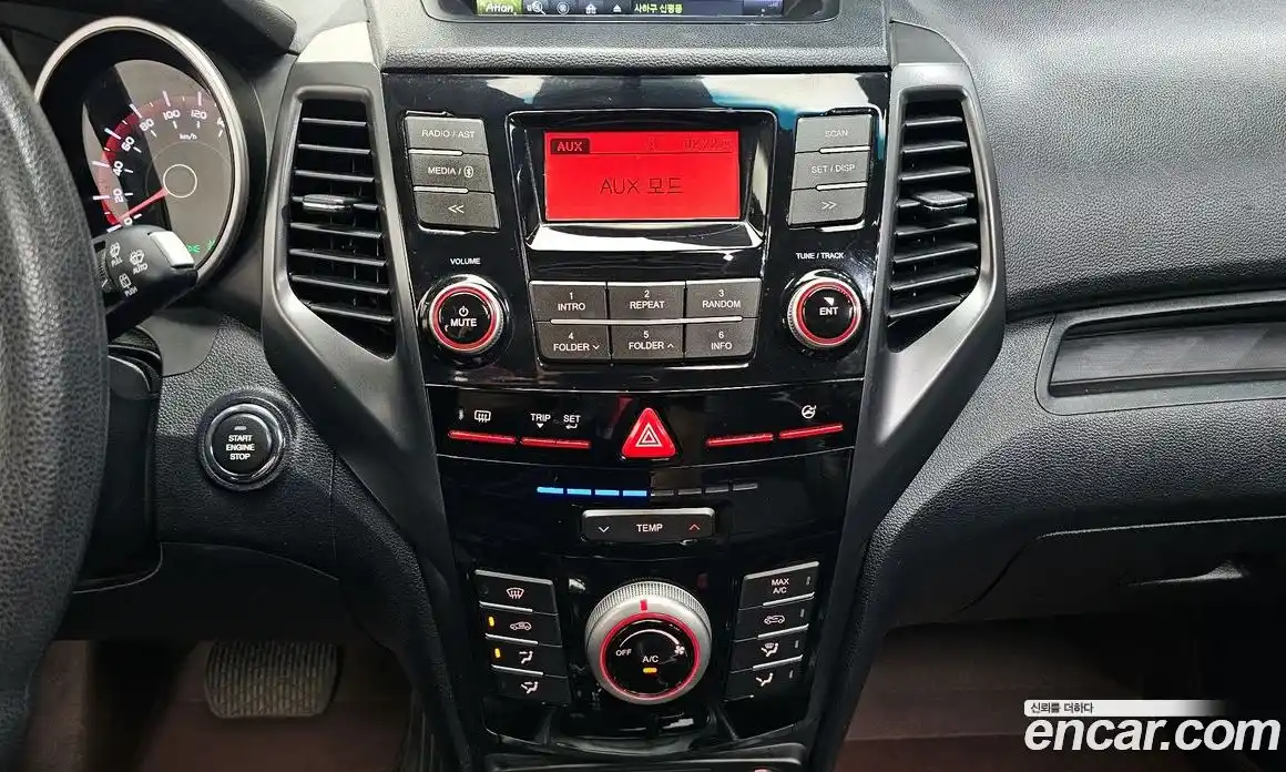 SsangYong TIBOLI 2016 1.6 автомат (гидро), фото 22