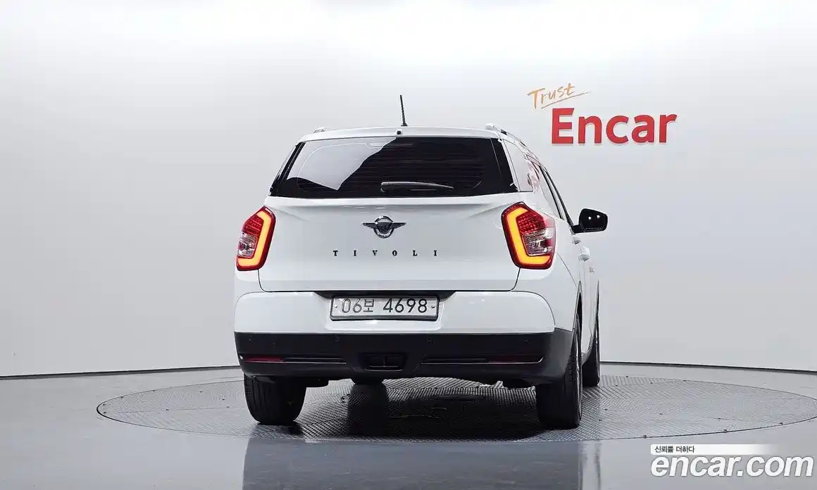 SsangYong TIBOLI 2016 1.6 автомат (гидро), фото 4