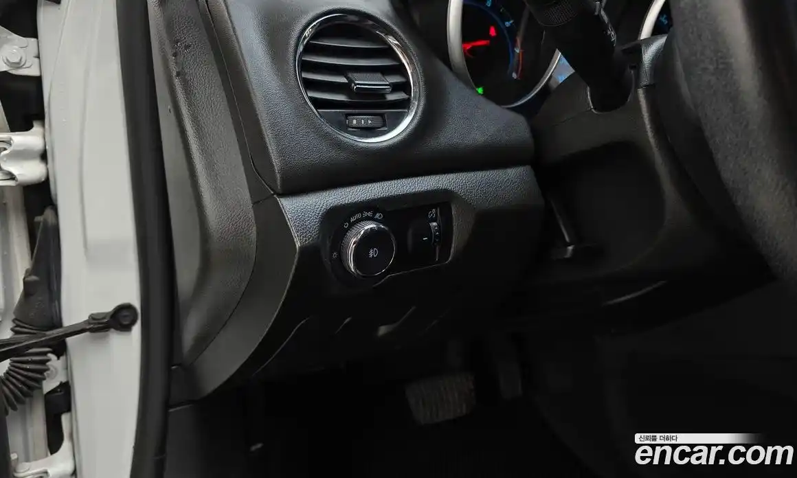 Chevrolet Cruze 2014 1.4 автомат (гидро), фото 26