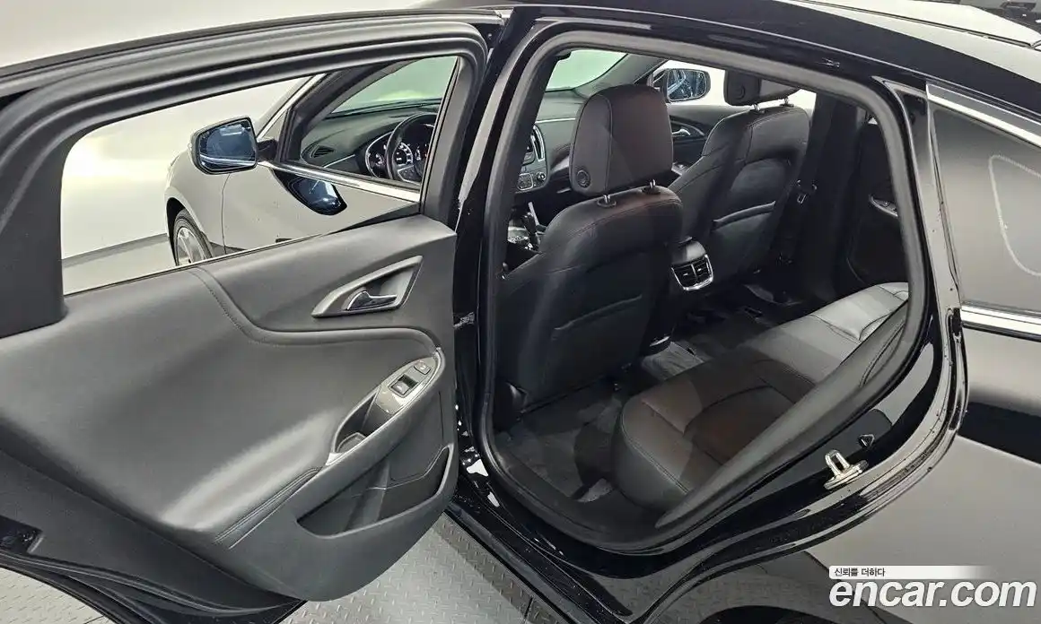 Chevrolet Malibu 2019 2.0 автомат (гидро), фото 12