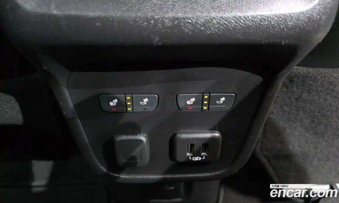 Chevrolet Equinox 2019 1.6 автомат (гидро), фото 17