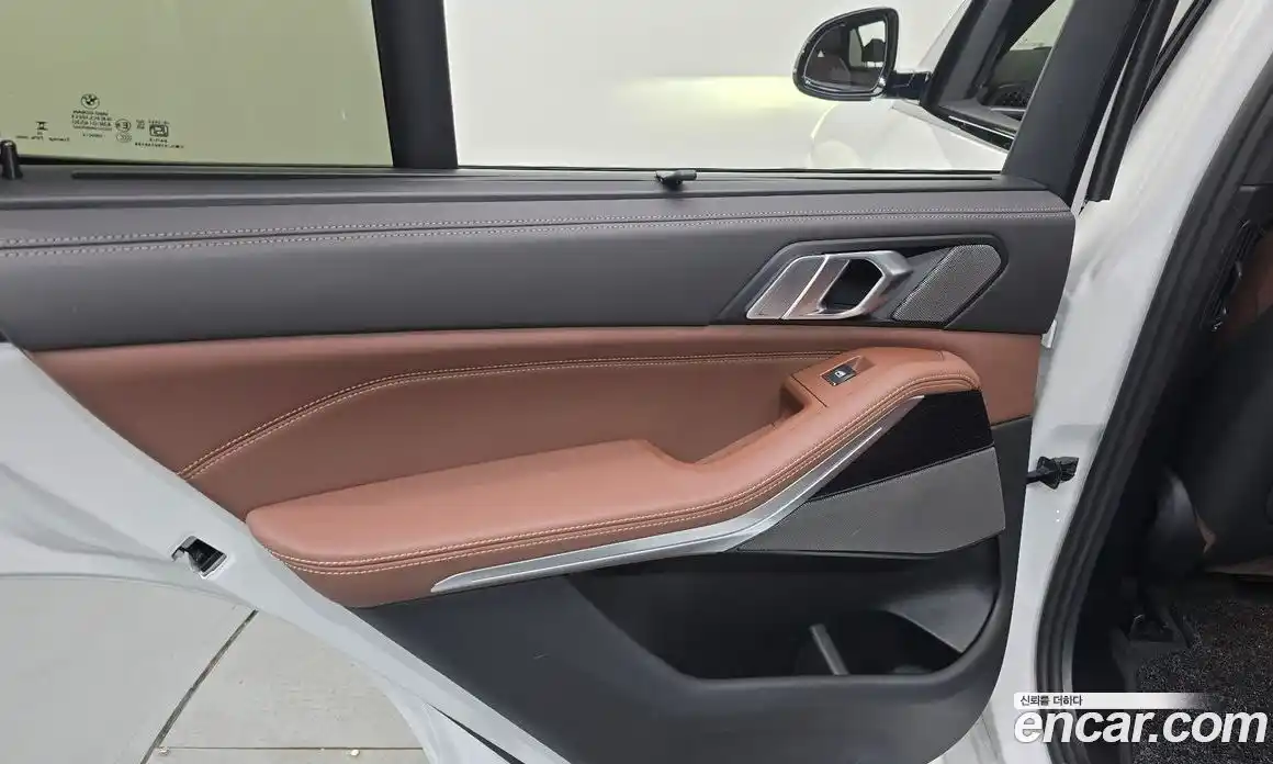 BMW X5 2025 3.0 автомат (гидро), фото 15