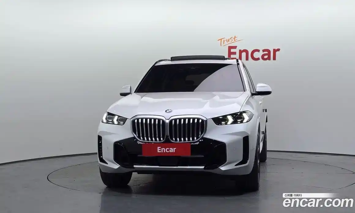 BMW X5 2025 3.0 автомат (гидро), фото 3