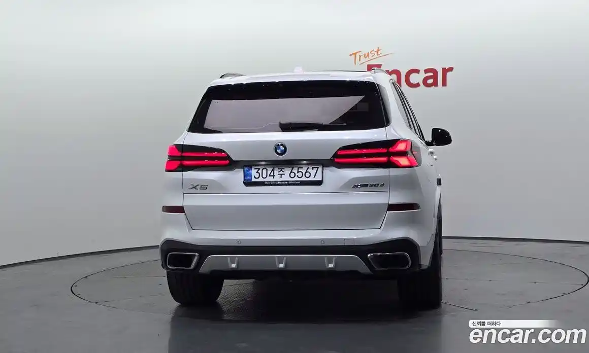 BMW X5 2025 3.0 автомат (гидро), фото 4