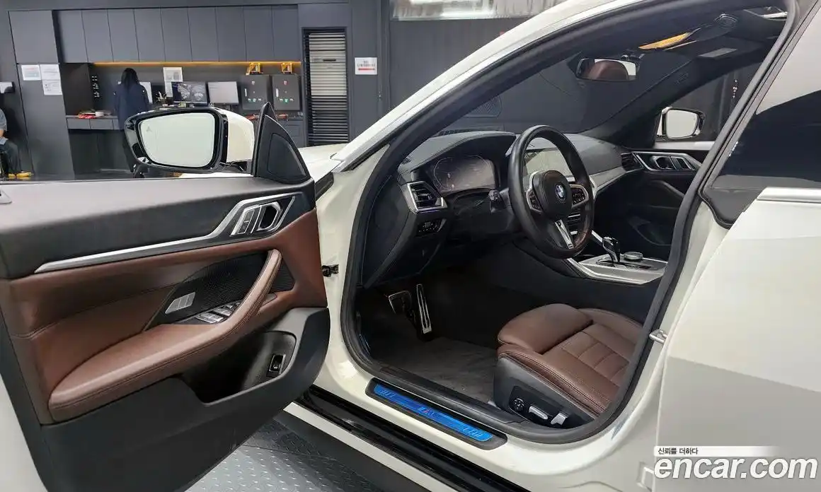 BMW 4 серия 2022 2.0 автомат (гидро), фото 17