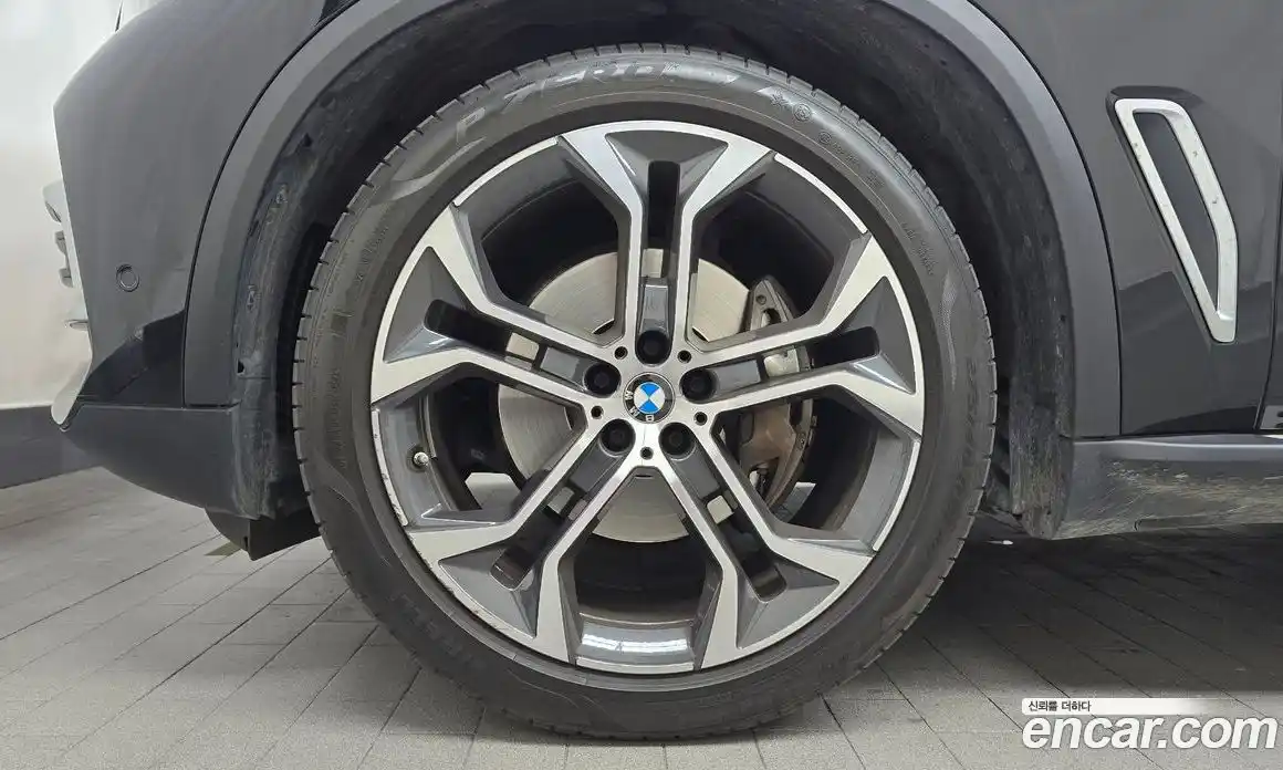BMW X5 2022 3.0 автомат (гидро), фото 5