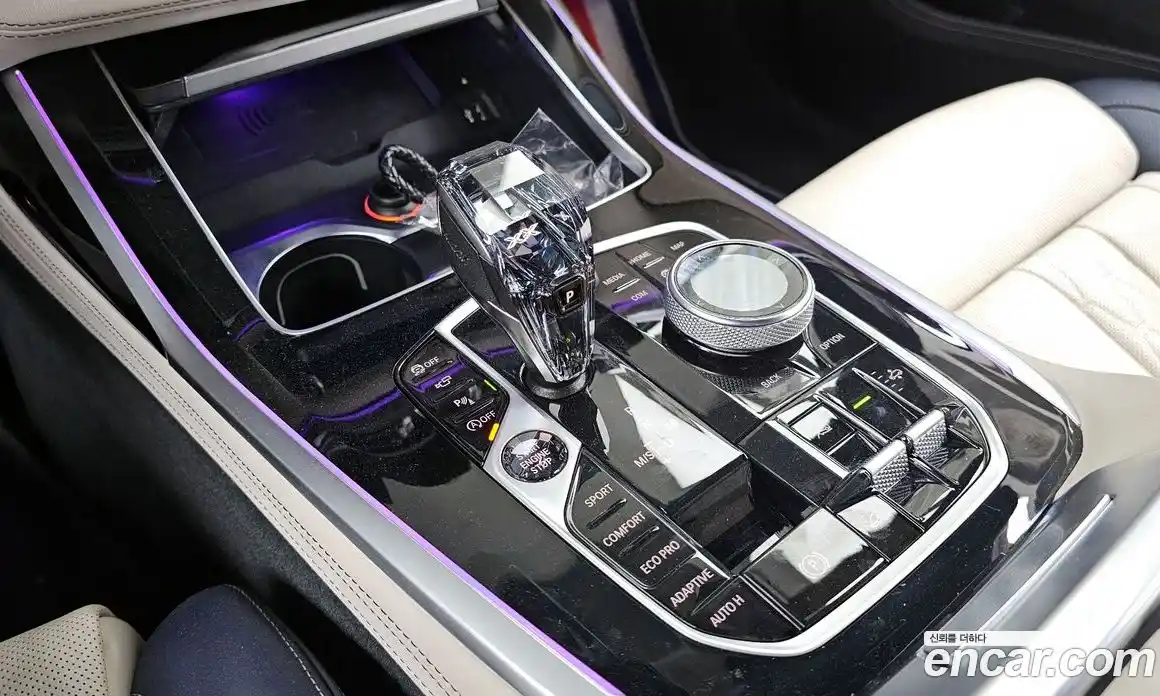BMW X7 2022 3.0 автомат (гидро), фото 12