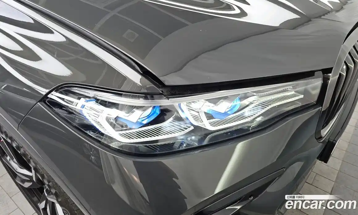 BMW X7 2022 3.0 автомат (гидро), фото 8
