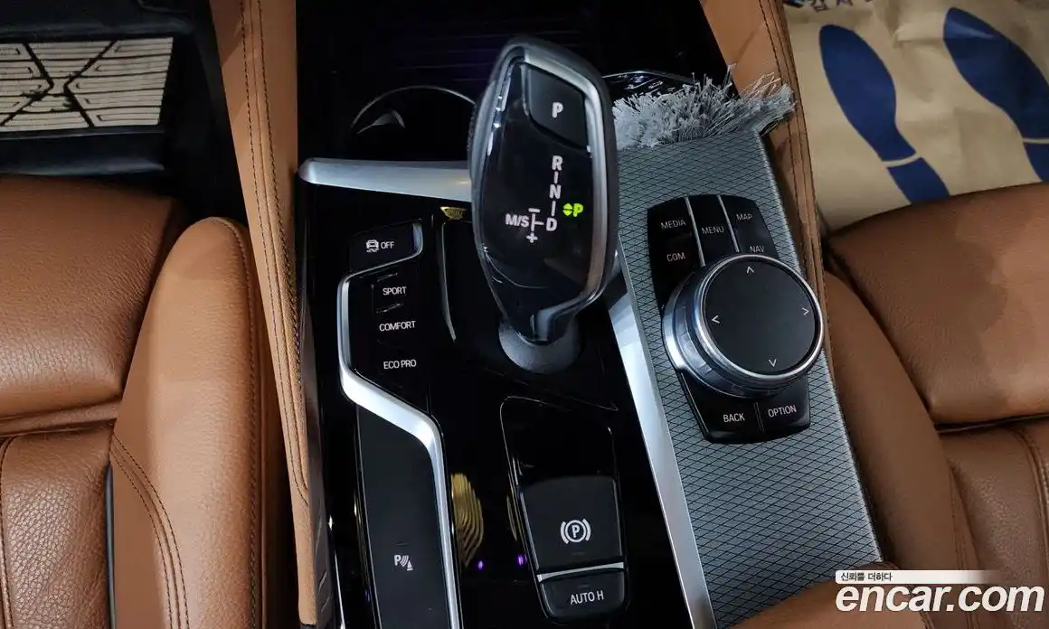 BMW 5 серия 2017 2.0 автомат (гидро), фото 12