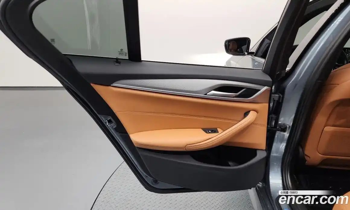 BMW 5 серия 2017 2.0 автомат (гидро), фото 15