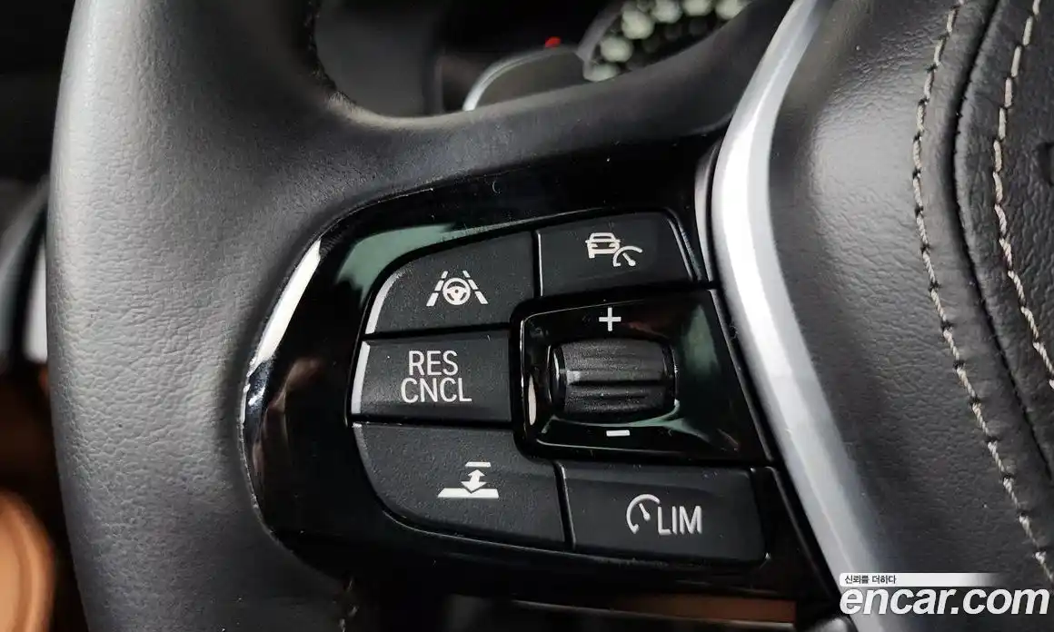BMW 5 серия 2017 2.0 автомат (гидро), фото 23
